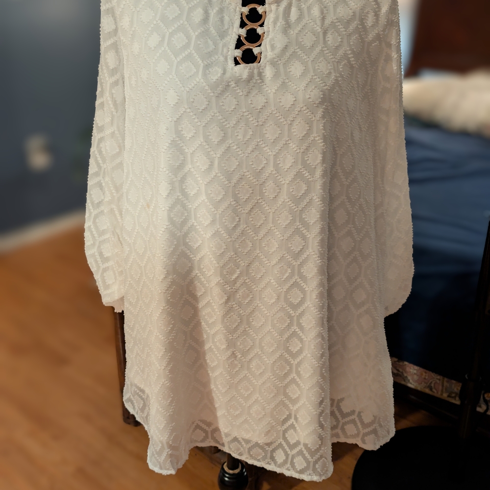 New Directions White Textured Tunic Blouse with O-Ring Detail XL